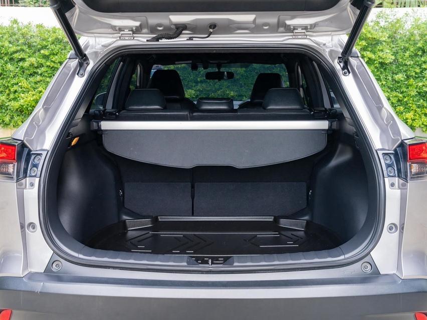 TOYOTA COROLLA CROSS 1.8 HYBRID PREMIUM SAFETY 2021Corolla Cross ตัวท็อป Hybrid ประหยัด 20-23 กม/ลิตร ขับสบาย รูปที่ 19