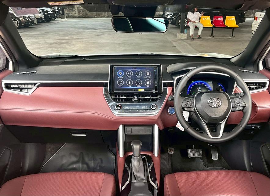 Toyota Cross 1.8Hybrid ปี22 รูปที่ 12