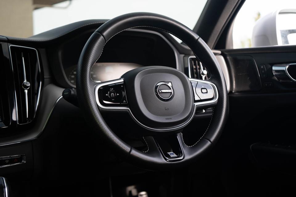 รหัสรถ CBL4224  Volvo XC60 2.0 T8 Inscription AWD SUV 2019 รูปที่ 16