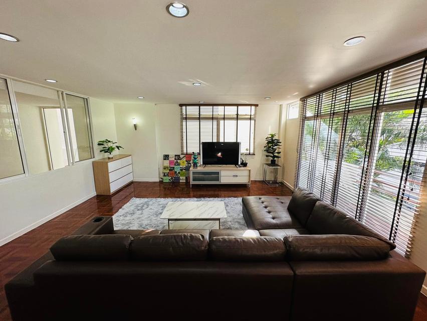 ให้เช่า บ้านเดี่ยว 4ชั้น ใกล้เอ็มโพเรียม เทอมินอล21 อโศก  สุขุมวิท31, BTS พร้อมพงษ์ 17