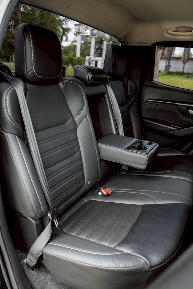 รหัสรถ CBL5059 ISUZU D-MAX 1.9 Double Cab Hi-Lander ZP 2WD AT 2022 13