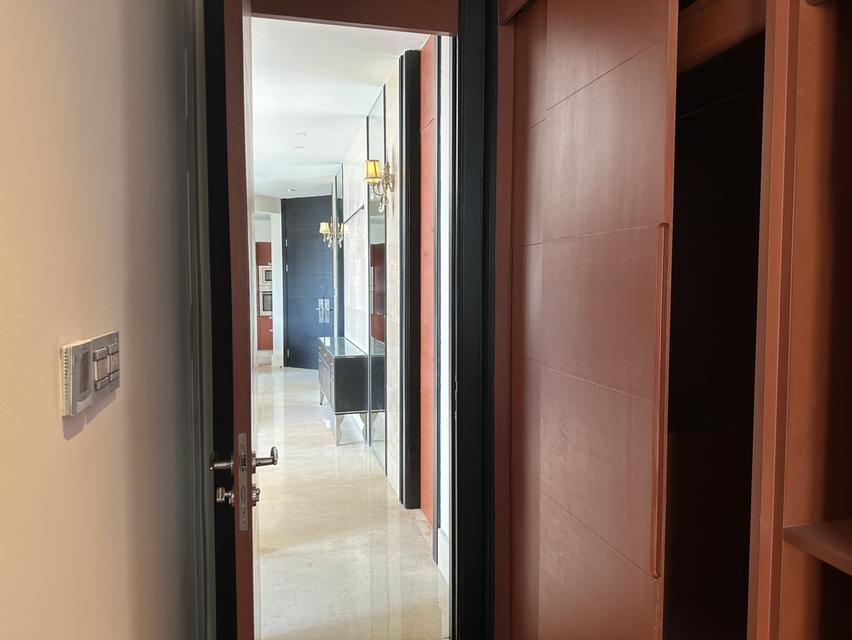 The Infinity Sathorn Luxury Redefined BTS Chongnonsi 0 m. 11