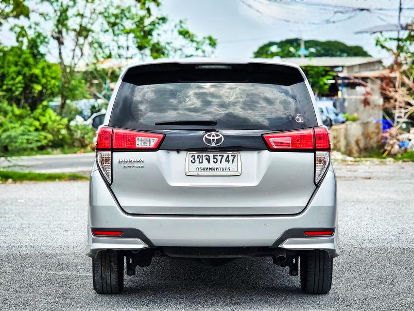 Toyota Innova 2.8 entry mnc