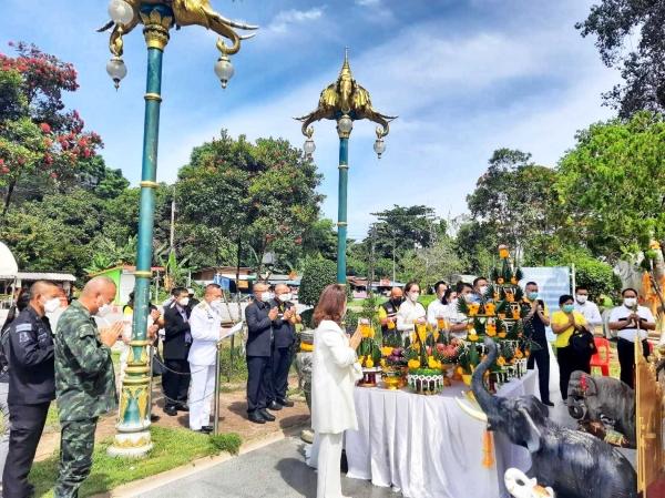 เหรียญหล่อพุทธศิลป์ ท้าวเวสสุวรรณโณ พิมพ์จำปี 2565 วัดห้วยมงคล จ.ประจวบคีรีขันธ์ 8