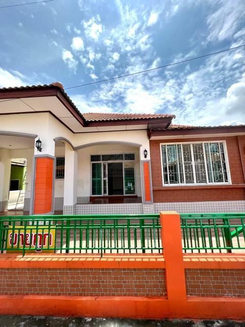 ขายบ้านเดี่ยว 1 ชั้น 63 ตรว. หมู่บ้านฐานมั่นคง ซ.เอราวัณ 8 ฟังค์ชั่นครบ ใกล้ตลาดไท ตลาดไอยรา 1