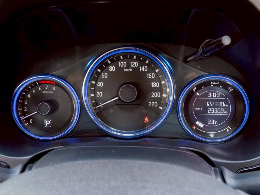 HONDA CITY 1.5V ปี 2015 ♨️ #ประกันเครื่องเกียร์3ปี/ 30,000 km.♨️ 18