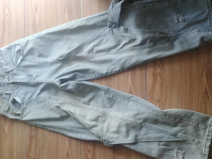 เสื้อผ้าที่ไม่ได้ใส่ รูปที่ 2