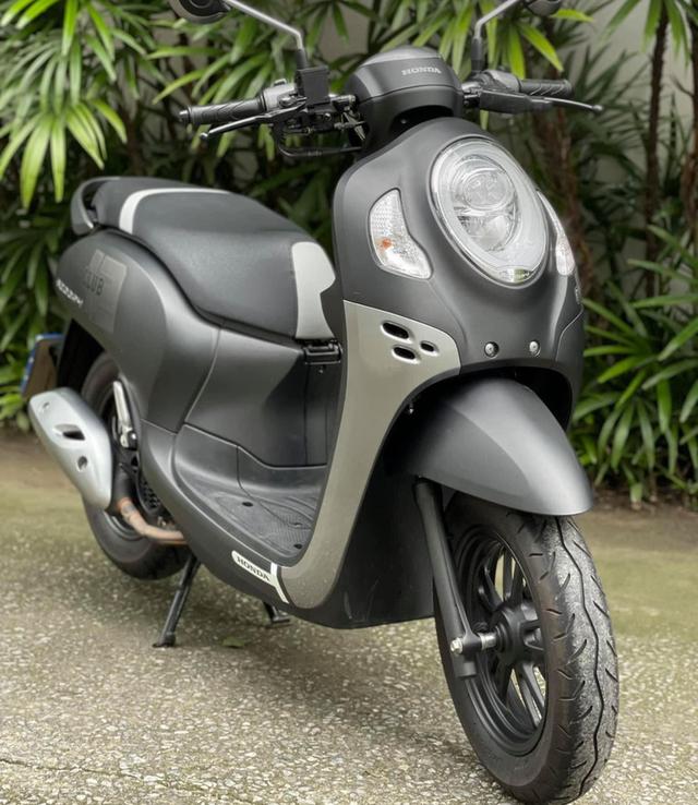 ขายรถมือ 2 Honda Scoopy i สีเทาดำ จังหวัด ชลบุรี 3