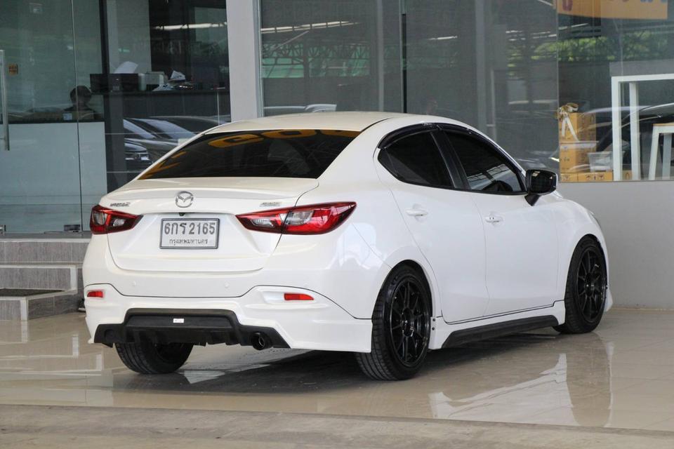 Mazda2 1.3 high connect  3