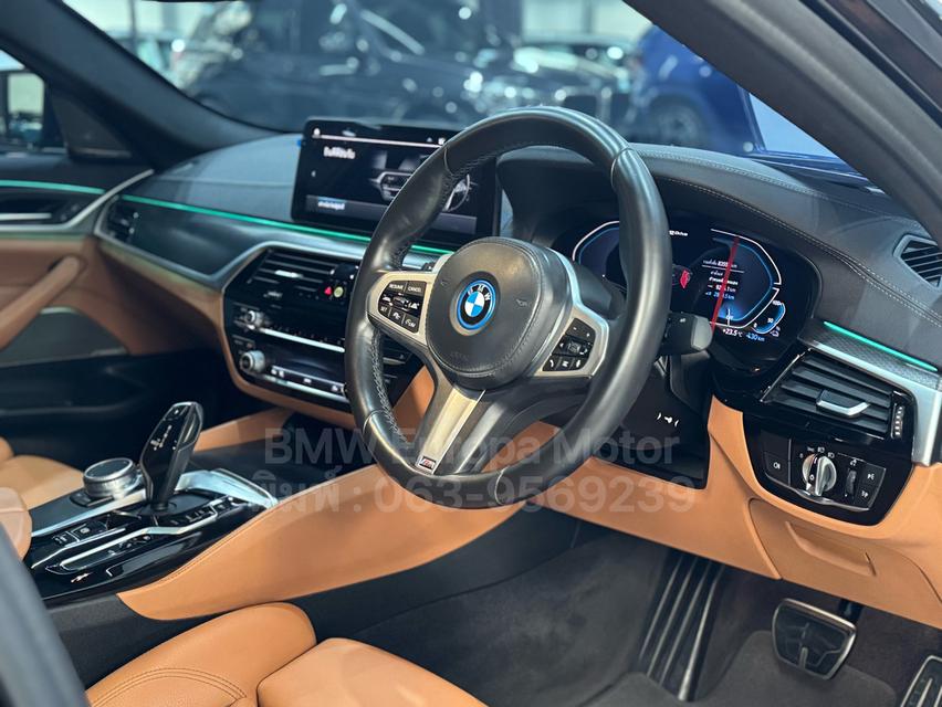 2021 BMW 530e M Sport LCI G30 (รถสวยมือเดียว ปรับสภาพพร้อมส่งมอบ) 4