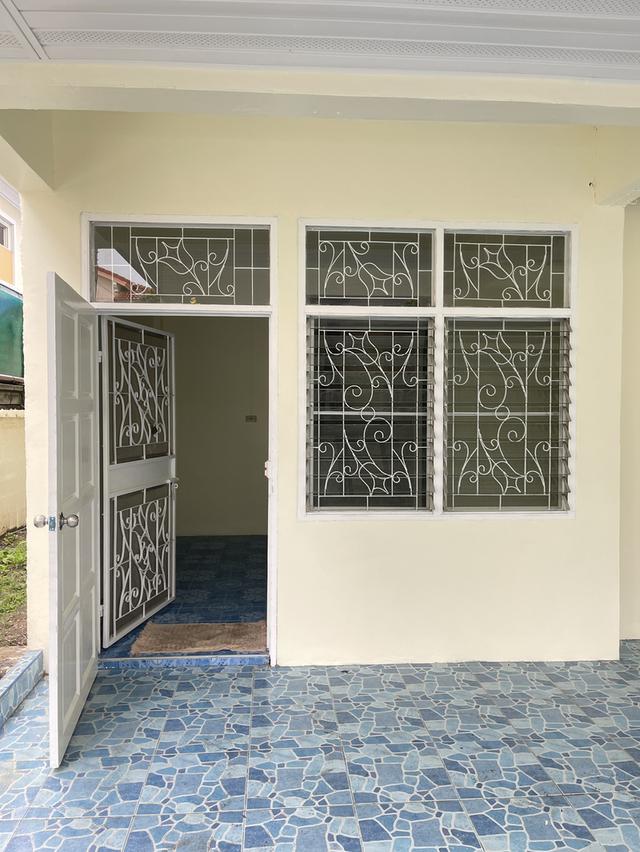 ขายด่วนมาก ทาวเฮ้าส์ 3 นอน 2 น้ำ 26.5 ตรว. หลังริม เจ้าของขายเอง รีโนเวทเรียบร้อยพร้อมเข้าอยู่ 6