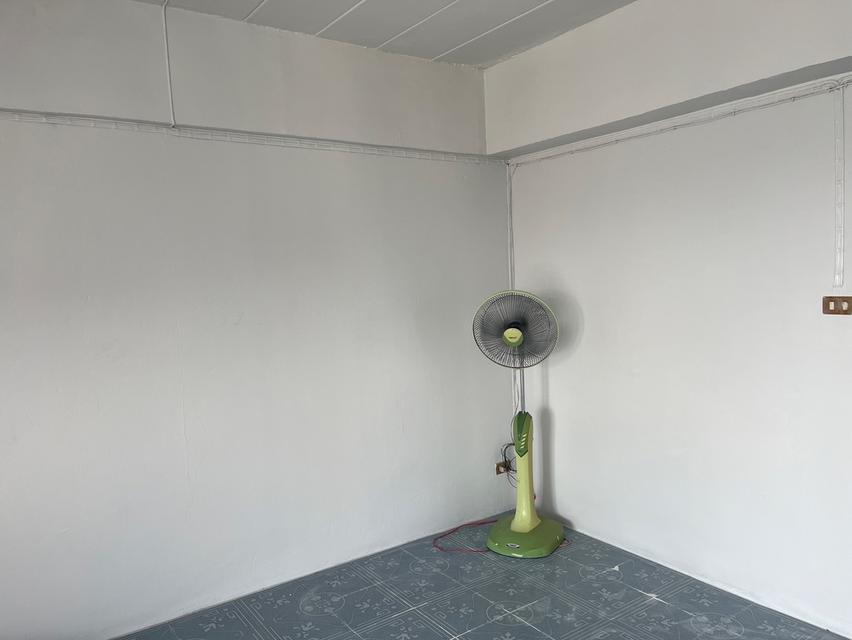 คอนโด ธารฟ้าเรสซิเด้นซ์ ซอยเรวดี 15 ชั้น 11 ห้องหัวมุม 2