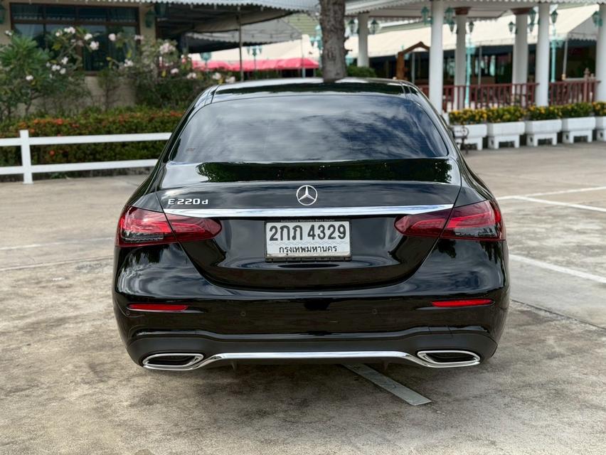 รหัสรถ SG4329 Benz E220d AMG Sport ปี2022 (Facelift) 3