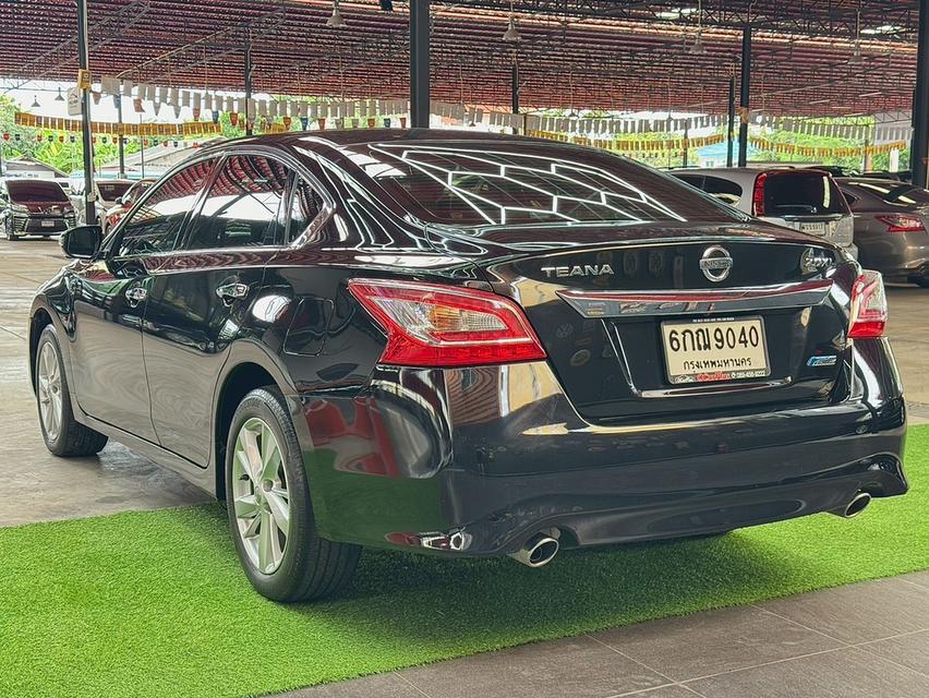 NISSAN TEANA 2.0 XL ปี 2017 บุ๊คครบ เช็คศูนย์ตลอด ไม่มีชน เดิมๆทั้งคัน รถพร้อม