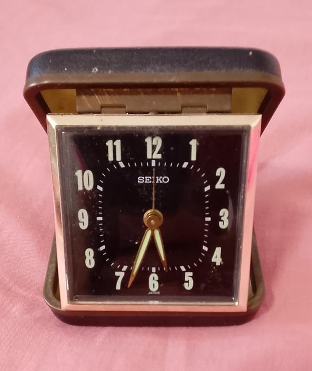 นาฬิกาตลับ SEIKO Japan