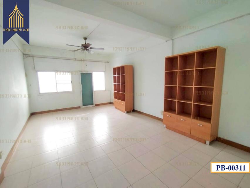 ขายอาคารพาณิชย์ 2 คูหา 3.5 ชั้น พื้นที่ใช้สอยเยอะ เหมาะสำหรับอยู่อาศัย โกดังเก็บของ ใกล้รถไฟฟ้า เดินทางสะดวก 16