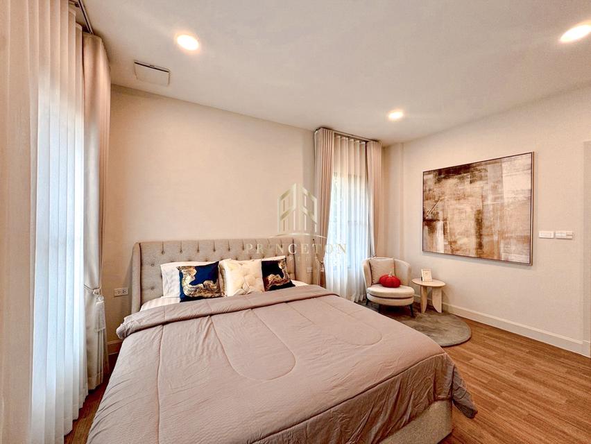 Luxury House For Rent Nantawan Rama 9 New Krungthep Kreetha Near Wellington International School 17