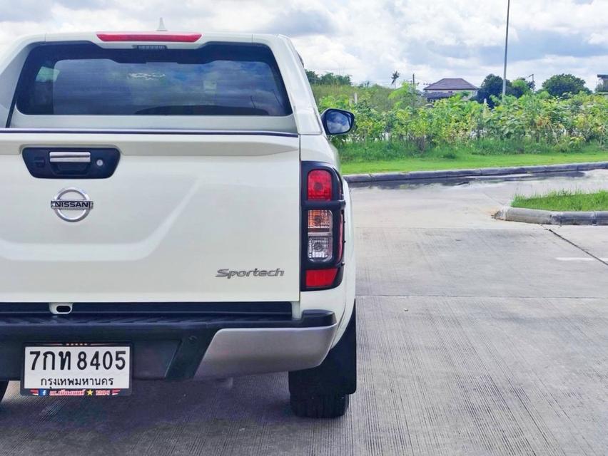 2018. Nissan Navara NP300 2.5 EL Calibre Sporttech  VGS turbo รหัส CAT4805 3