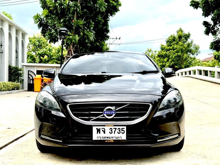 VOLVO V40 T5ปี 2014 รถเครื่องเกียร์สมบูรณ์