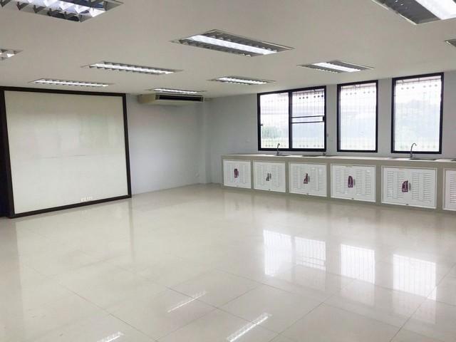 ให้เช่าอาคาร 5 ชั้น ขนาด 42 ตรว. 500 ตรม. โครงการมินิ แอร์พอร์ต ออฟฟิศ ใกล้สนามบินดอนเมือง 4