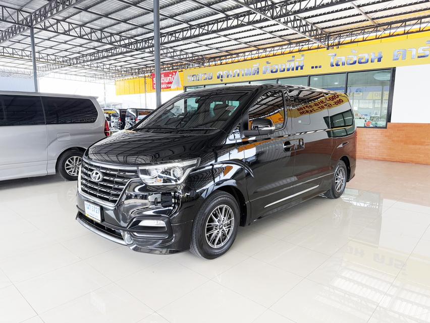  Hyundai H-1 2.5 Deluxe (ปี 2020) Wagon AT