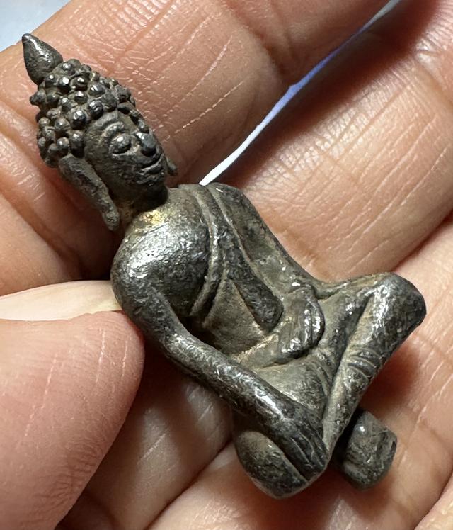 พระยอดธง สัมฤทธิ์เงิน ไม่ทราบที่ 3