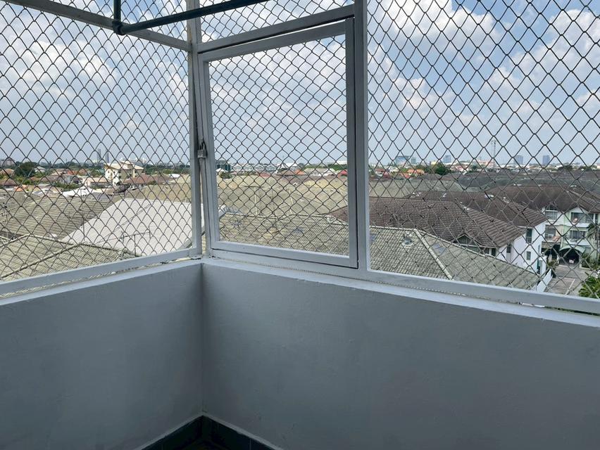 คอนโดมิเนียม เดอะเรสซิเดนซ์ 6