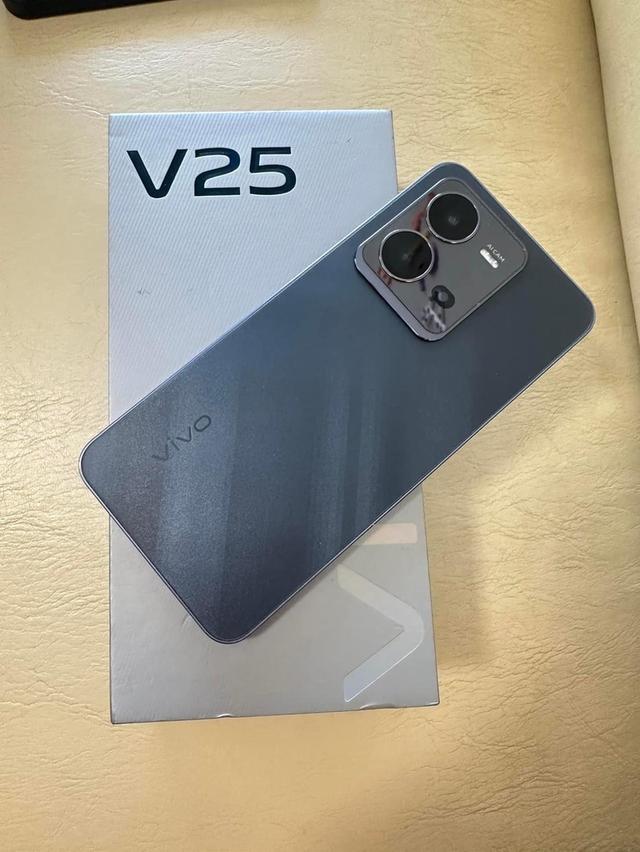 Vivo V25 พร้อมส่งต่อราคากันเอง 2