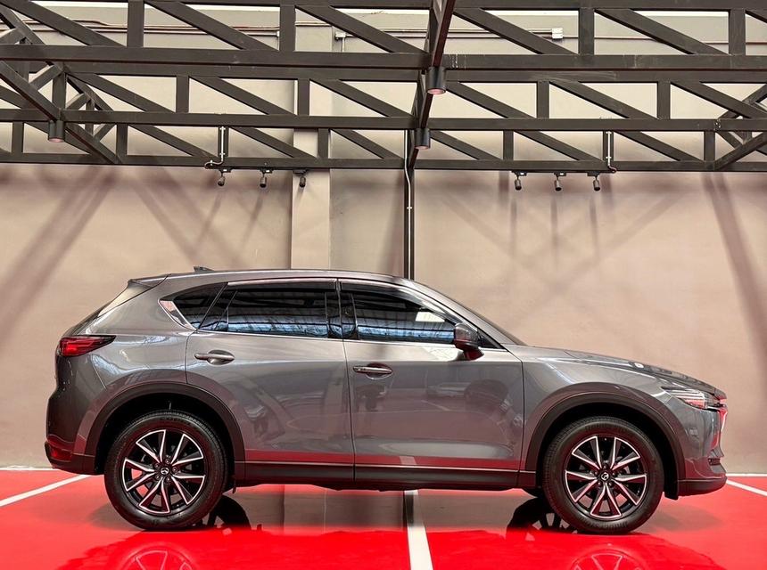 2021 MAZDA CX5 2.0 SP รถมือเดียวออกป้ายแดง รถวิ่งน้อยเข้าศูนย์ทุกระยะ ไม่เคยมีอุบัติเหตุครับ
