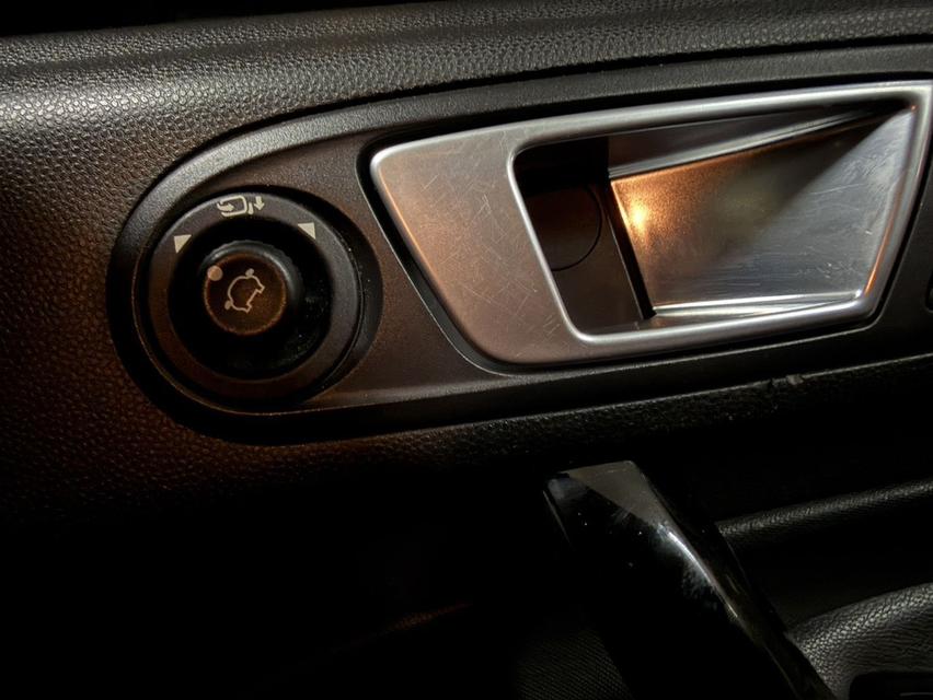 ขาย Ford Fiesta 1.0 Ecoboost Turbo 2014 AT รูปที่ 14