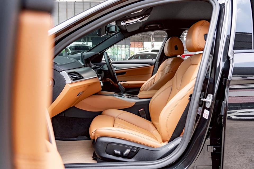 รหัสรถ NP5509 BMW 520d M Sport ปีรถ : 2019 รูปที่ 11