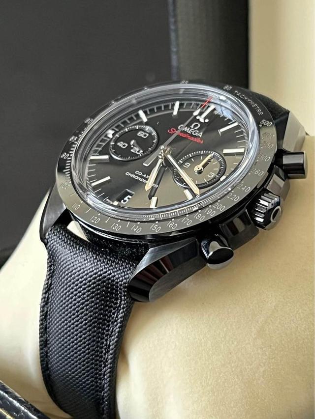 (สภาพดีมาก) Omega Speedmaster Dark Side of the moon 44.25mm Automatic 4