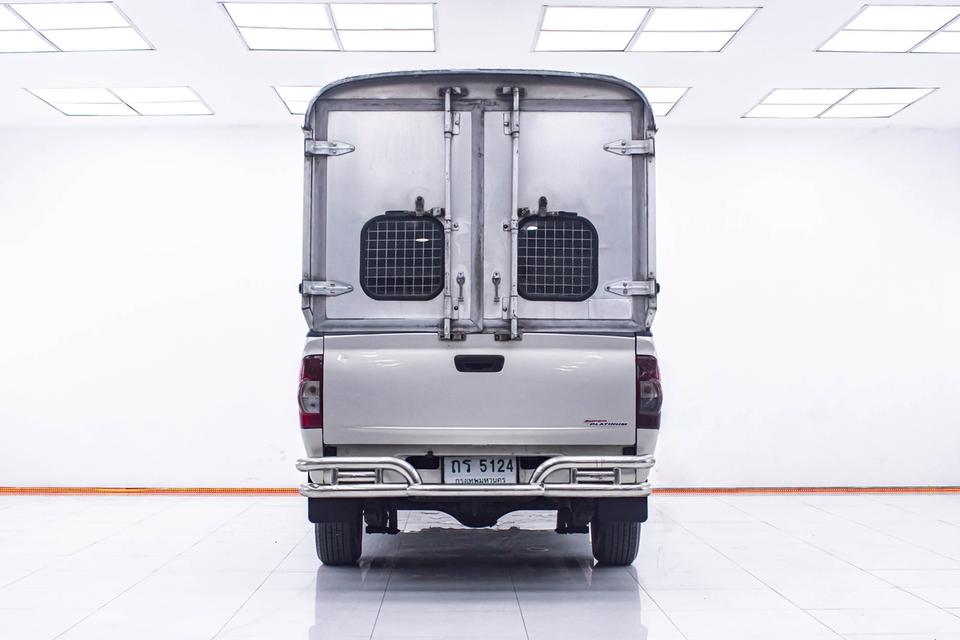 ISUZU D-MAX 2.5 SX SPACE CAB 2010  12