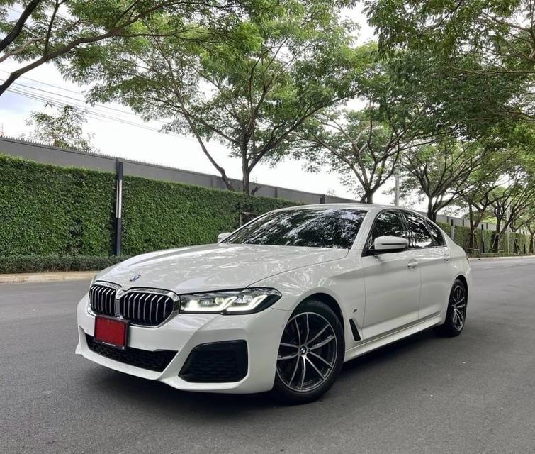 BMW 520d M Sport LCI (G30) 2021 รูปที่ 2