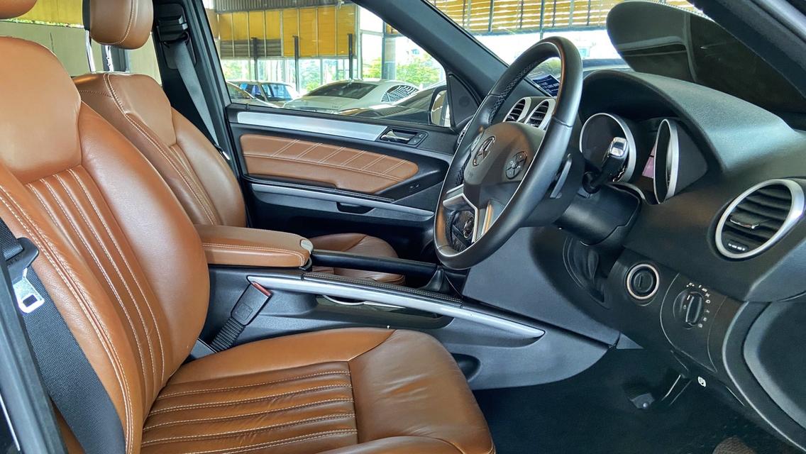 ML-Class Benz-ML300CDI W164 รถสวยไมล์น้อย สภาพกริบ รูปที่ 13