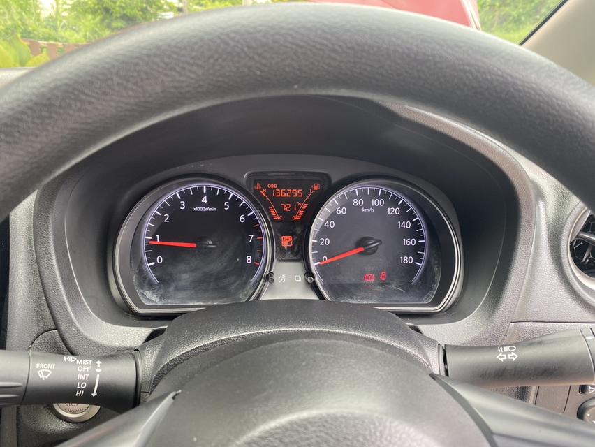 NIssan Note 1.2 V auto มือเดียวป้ายแดง รูปที่ 12
