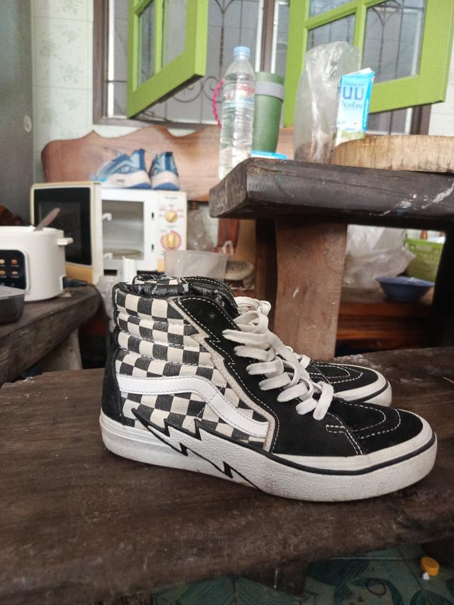 รองเท้า vans