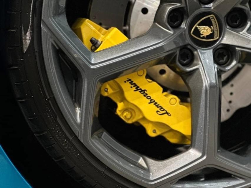 ขายรถ Lamborghini Huracan EVO RWD 4