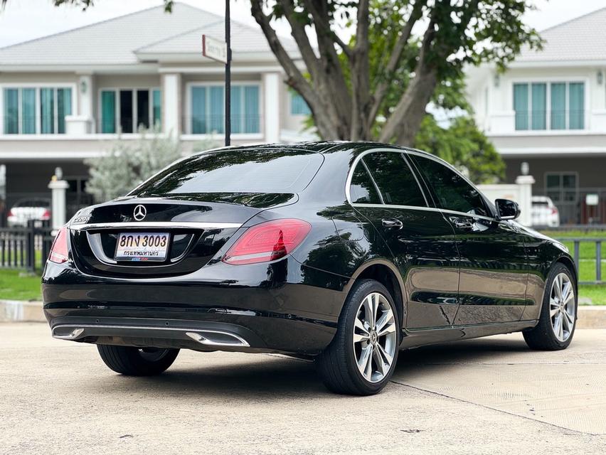 รหัสรถ AVA3003 ⭐️ Benz C220d ดีเซลล้วน W205 ปี 2022