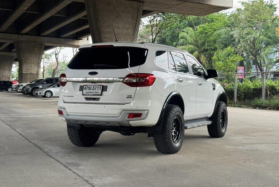 Ford Everest 2.0 Titanium Plus 2WD ปี 2020  4