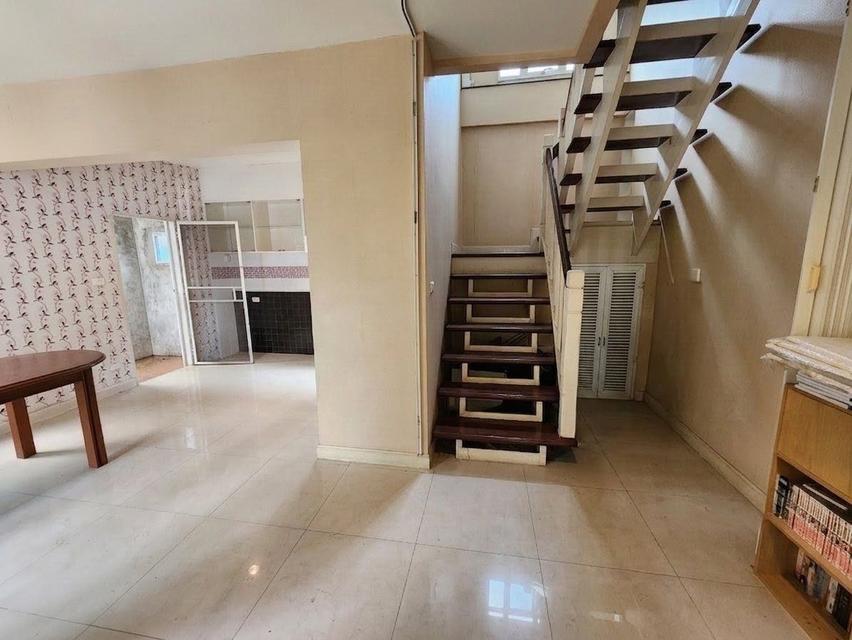 บ้านหลังมุม ที่ดิน 74.6 ตร.ว. มีพื้นที่ด้านข้างเหลือเยอะ | Perfect Place พระราม 5–ราชพฤกษ์ รูปที่ 6