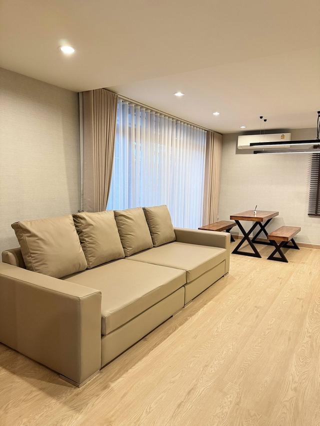 U1401 ให้เช่าบ้านเดี่ยว 2 ชั้น ใน โครงการ Areeya Como Botanica บางนา 1 Areeya Como Botanica Bangna near Mega bangna บ้านพร้อมเฟอร์ครบ ทำเลดีเดินทางสะด 4