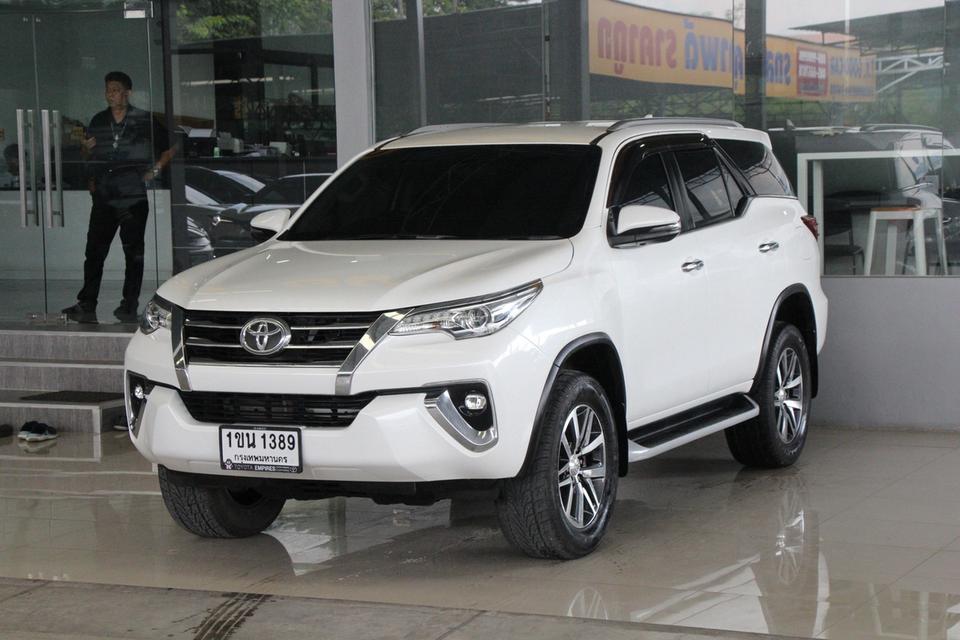 (แจ้งรหัสรถ TKG1389) TOYOTA FORTUNER 2.4 V ปี 2020