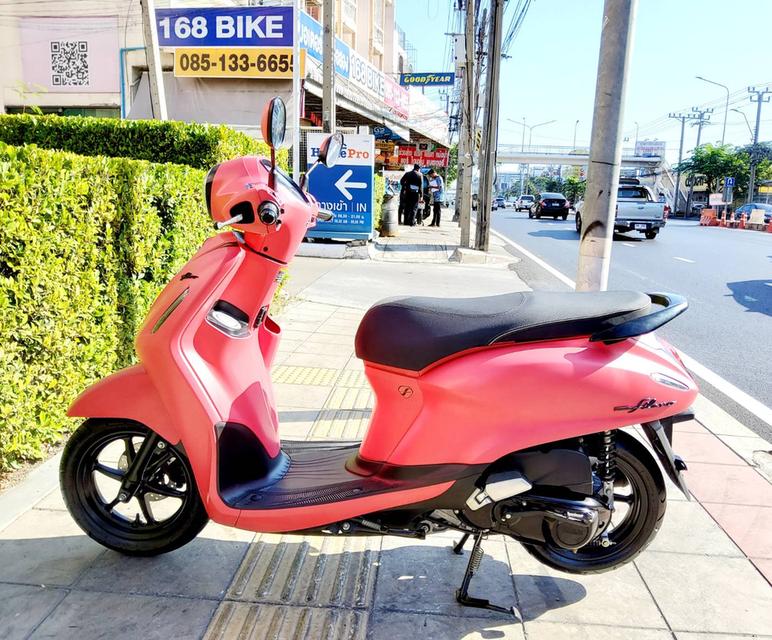 Yamaha Grand Filano Hybrid Connected 2025 5