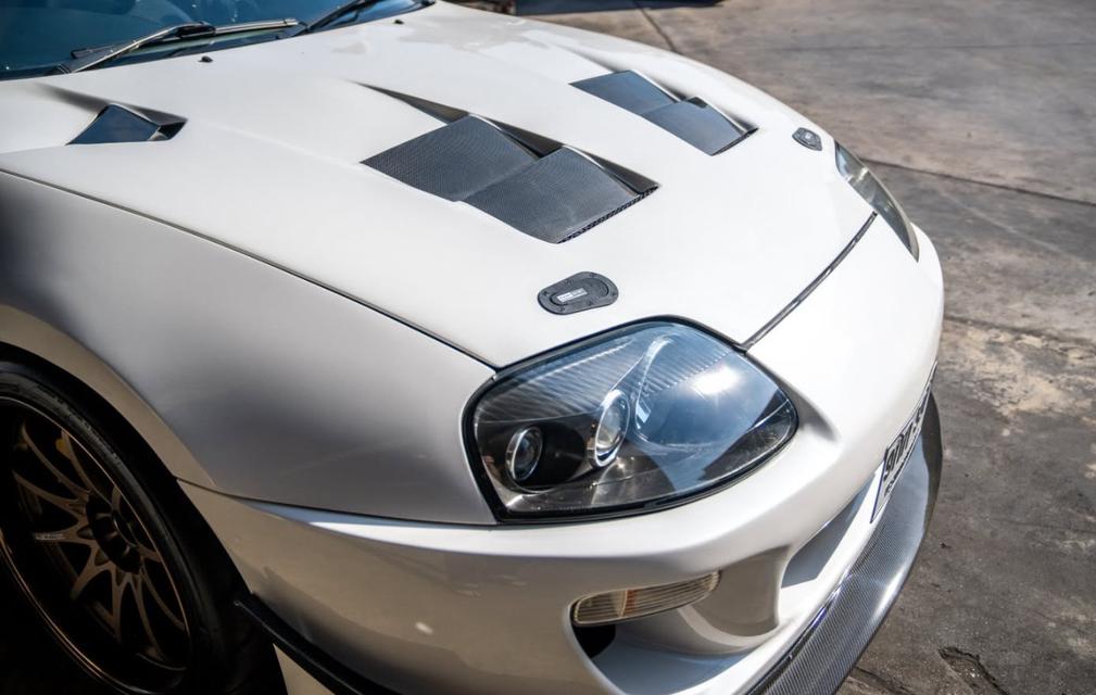 Toyota Supra JZA80 รถสปอร์ต ปี 1996 มือสอง 2