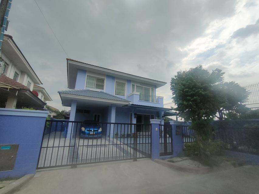 ขายบ้านเดี่ยว 2 ชั้น ม.บ้านสีวลี ปิ่นเกล้า-สาทร บ้านหลังริม โครงการ LH 2