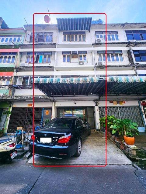 ถนนเพชรบุรี ซอย 3-9 เพียง 5 นาทีสู่สยามพารากอน อาคารพาณิชย์ กว้างขวาง 4 ชั้นอัญมณีล้ำค่า BTSพญาไท ราชเทวี และ ARL เพียง 1