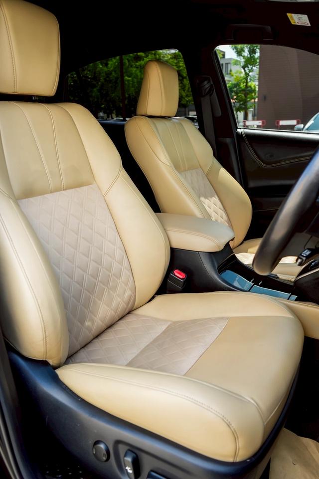 TOYOTA HARRIER 2.0 Elegance AT 2014ไมล์ 139,xxx km. !!! ราคา 599,000 บาท รูปที่ 12