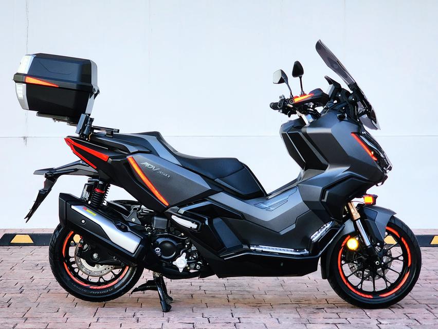 Honda ADV350 H2C Touring Master Edition (2022) มี 100 คันในประเทศ รูปย่อยที่ 4
