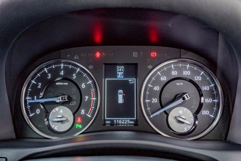 รหัสรถ NP2379 TOYOTA VELLFIRE 2.5V 2016 16